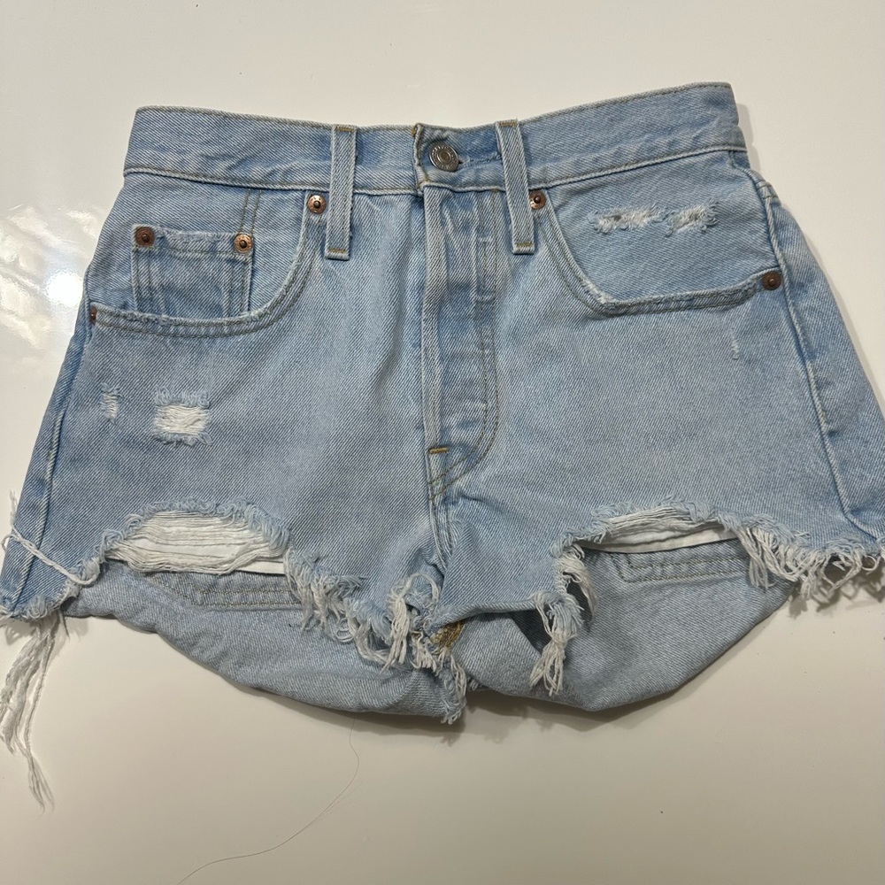 Levi’s 501 denim shorts